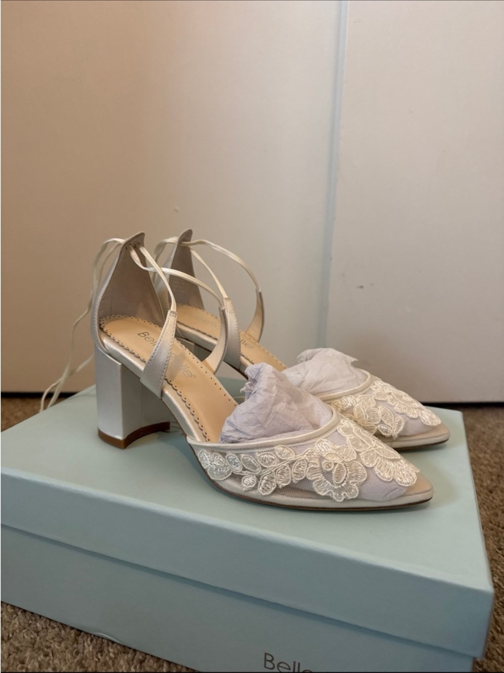 Bella Belle Ivory Lace Pointed Heels - Picture 2 of 6